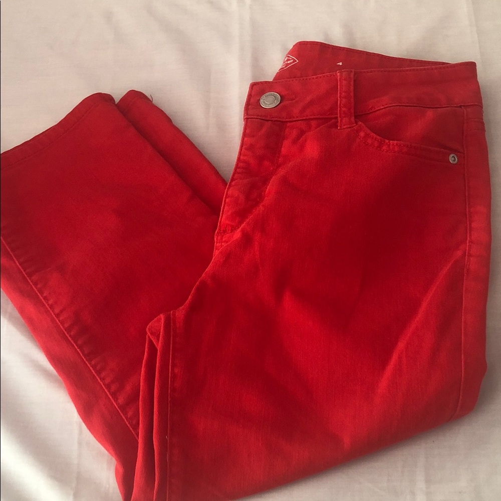 St. John's Bay Bright Red Women's Skinny Capris